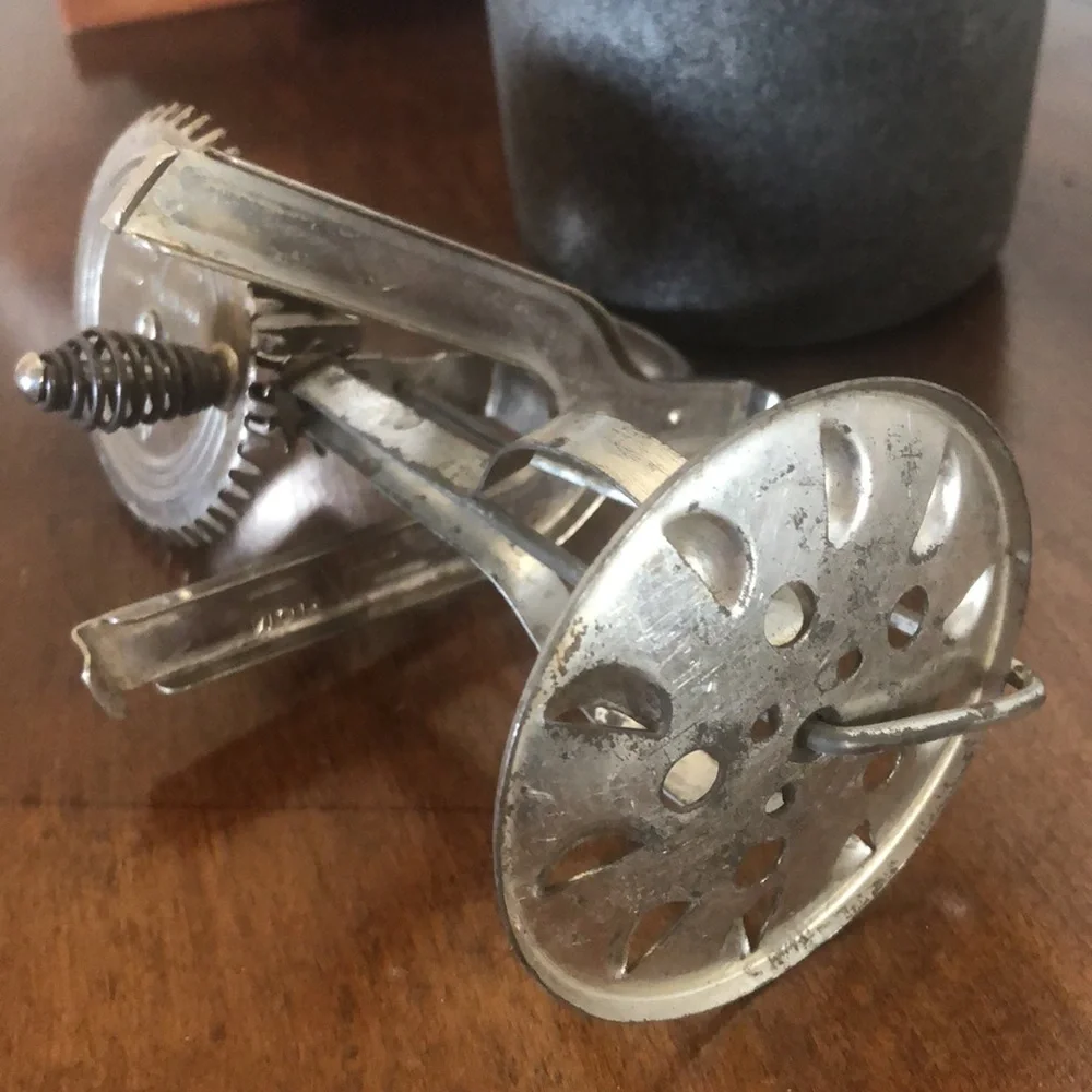 Antique Vintage Tin Metal Full Vision Egg Beater Mixer Set with Bowl Complete